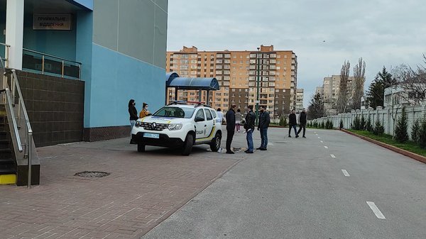 У Черкасах підліток отримав поранення в голову. Рідні потр..., фото-4 У Черкасах підліток отримав поранення в голову. Рідні потребують допомоги, фото-4
