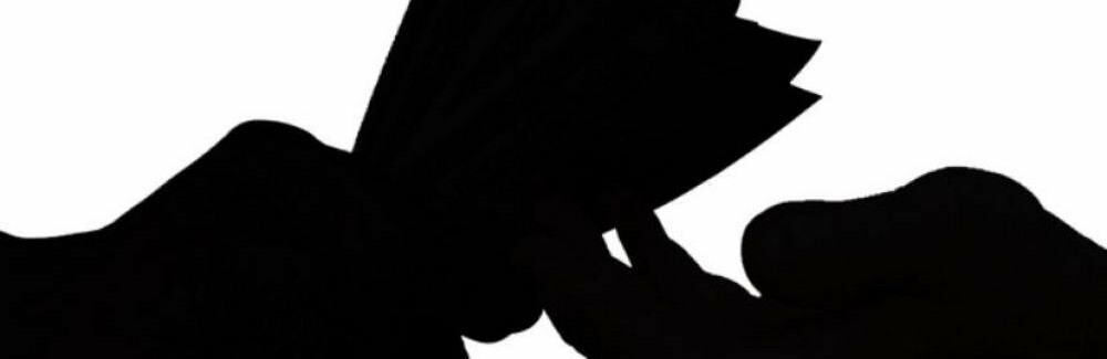 В Черкаській області викрили на хабарі чиновницю Державної міграцій... В Черкаській області викрили на хабарі чиновницю Державної міграційної служби, Inna