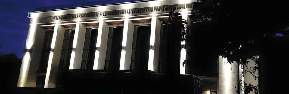 Відбудований драмтеатр нарешті відкриють. Не пропустіть найцікавіши... Відбудований драмтеатр нарешті відкриють. Не пропустіть найцікавіших прем'єр